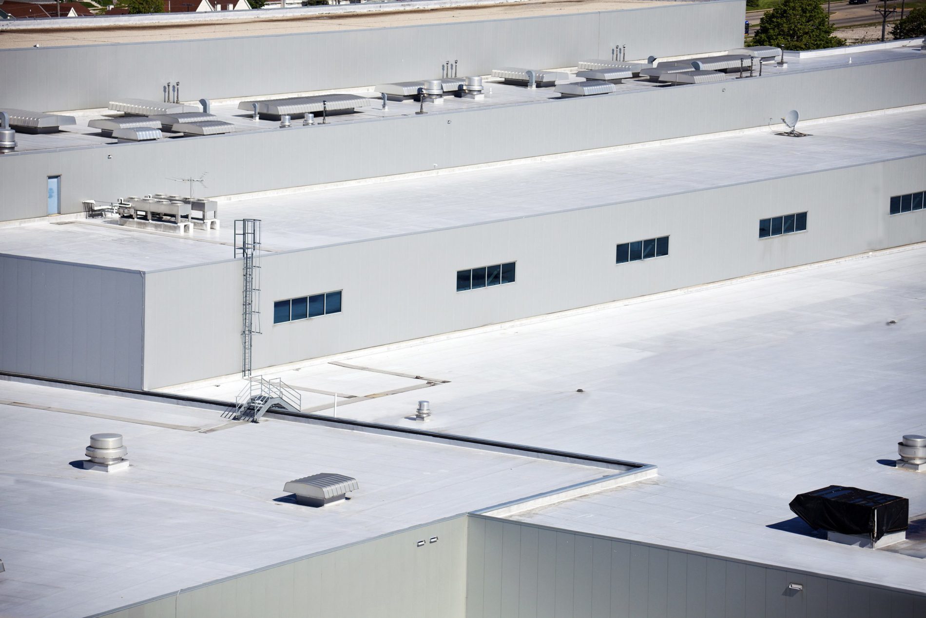 Manufacturing Facility Roofing in Milwaukee, WI